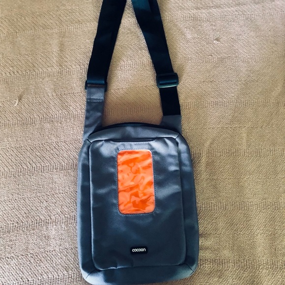 Tablet Case Carrier - Picture 1 of 8